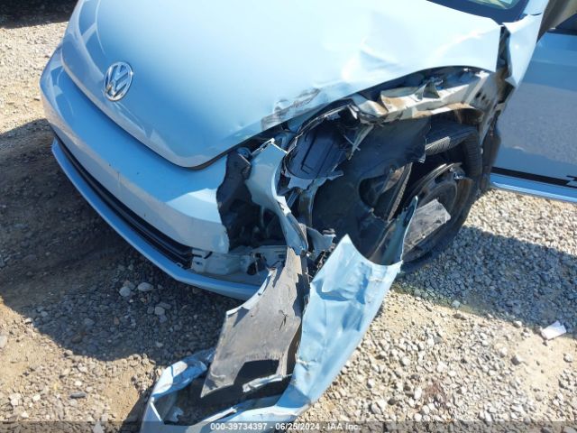 3VWJ07AT0EM664841 Volkswagen Beetle 1.8t