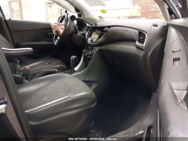 3GNCJLSB1KL260690 Chevrolet Trax Lt