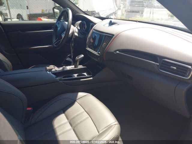 ZN661YUSXMX376783 Maserati Levante S Gransport