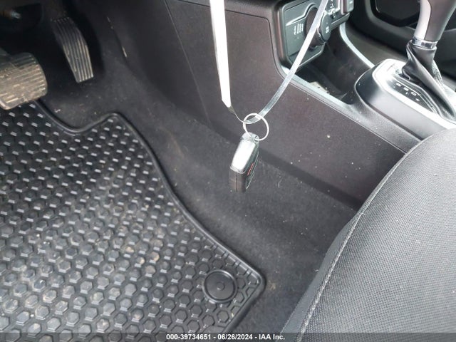 ZACCJBBB7JPG73299 Jeep Renegade Altitude 4x4