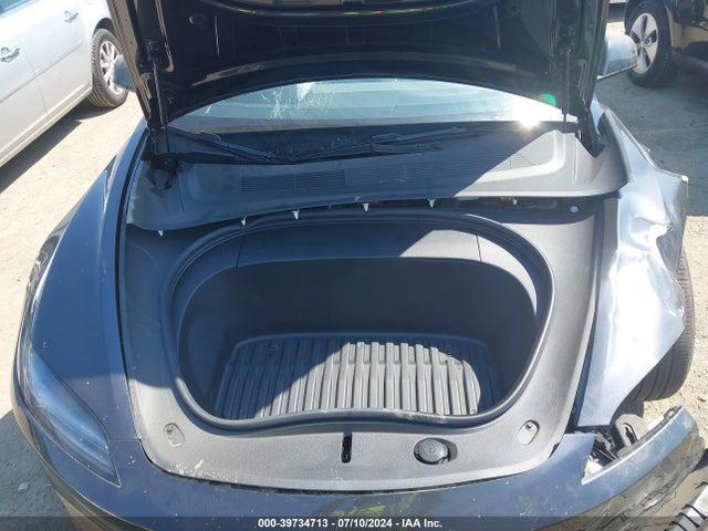 Tesla Model 3 Rear-wheel Drive 2024 5YJ3E1EA1RF733498 Image 10