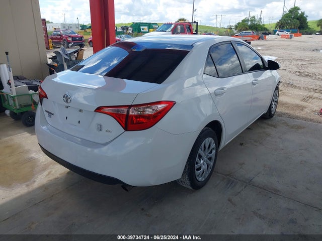 Toyota COROLLA LE 2019 5YFBURHE5KP938103 Image 4