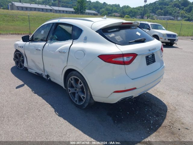 ZN661XUSXHX237642 Maserati Levante