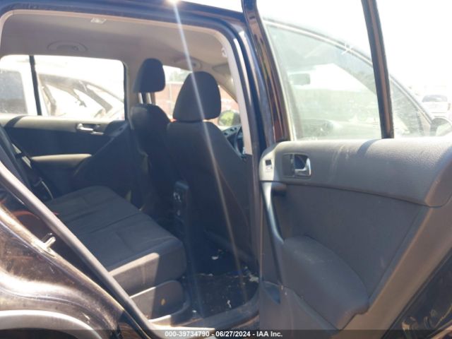 WVGAV3AX6EW606857 Volkswagen TIGUAN S