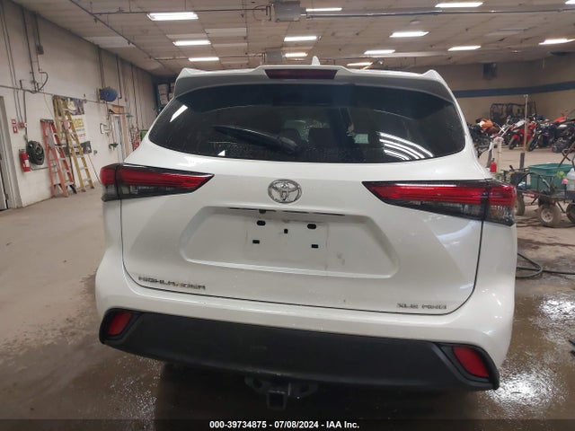 Toyota Highlander Xle 2021 5TDHZRBH6MS058603 Image 17
