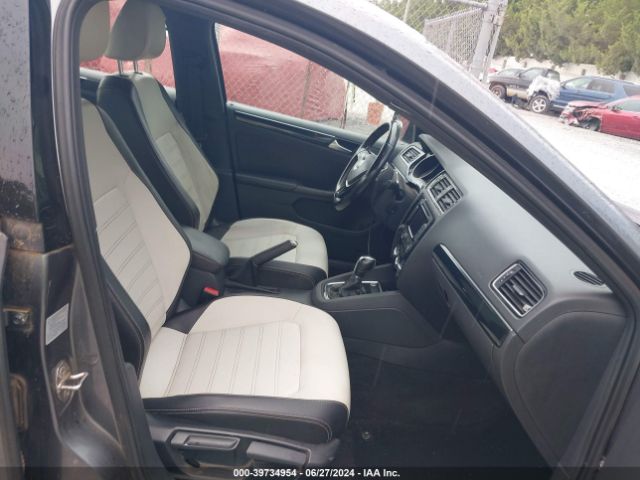 3VWD17AJ5FM413470 Volkswagen Jetta 1.8t Sport