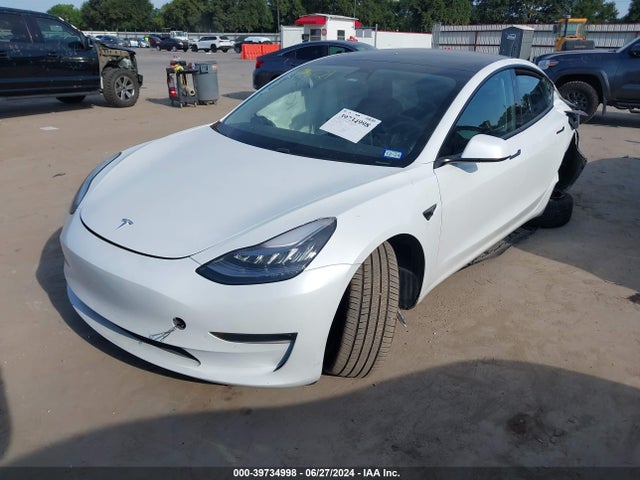 Tesla Model 3 Long Range Dual Motor All-wheel Drive 2021 5YJ3E1EB3MF849402 Image 2