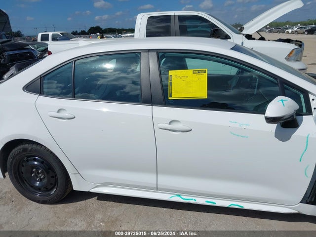 Toyota COROLLA LE 2021 5YFEPMAE4MP181926 Image 14