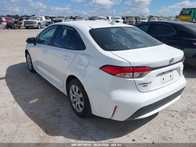 Toyota COROLLA LE 2021 5YFEPMAE4MP181926 Image 3