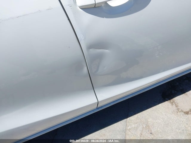 Toyota Prius C Four 2014 JTDKDTB31E1072588 Image 17