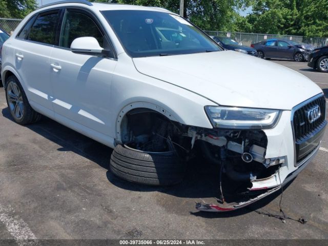 WA1GFCFS7FR013754 Audi Q3 2.0t Premium Plus