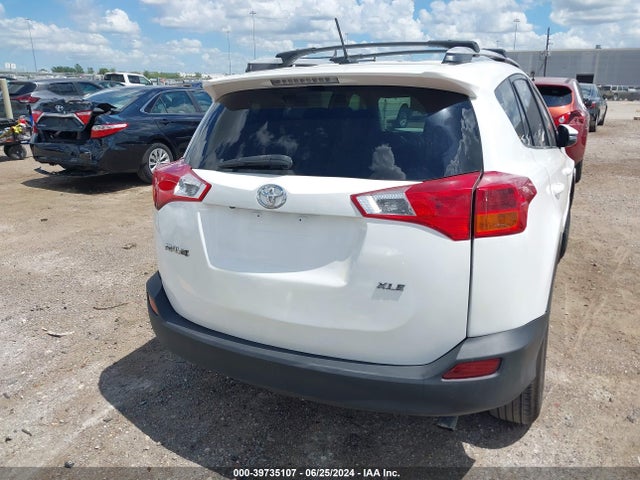 Toyota Rav4 Xle 2015 JTMWFREV8FJ049502 Image 16