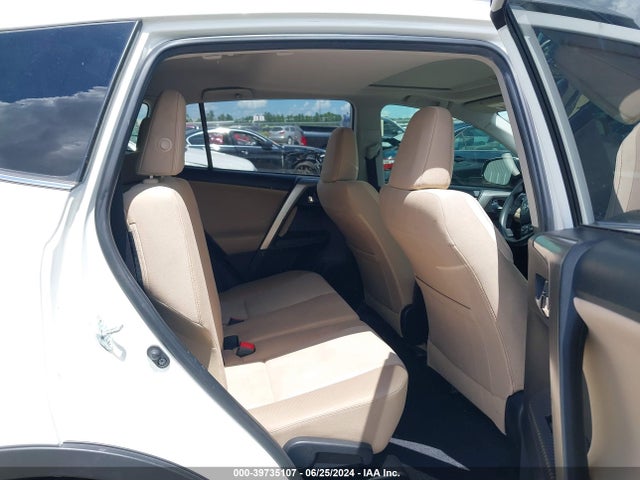 Toyota Rav4 Xle 2015 JTMWFREV8FJ049502 Image 8