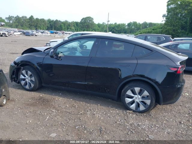 7SAYGAEE4RF006104 Tesla Model Y Long Range Dual Motor All-wheel Drive