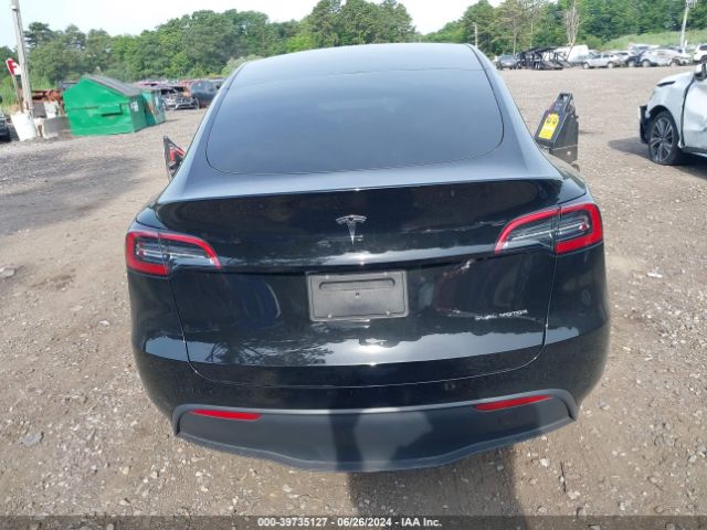 7SAYGAEE4RF006104 Tesla Model Y Long Range Dual Motor All-wheel Drive
