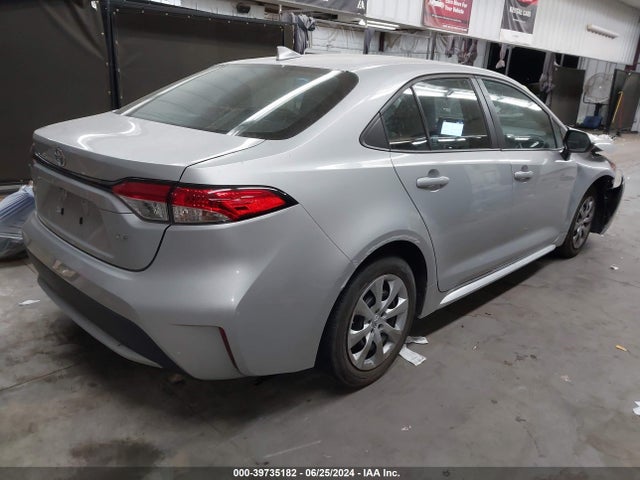 Toyota COROLLA LE 2022 5YFEPMAEXNP313394 Image 4