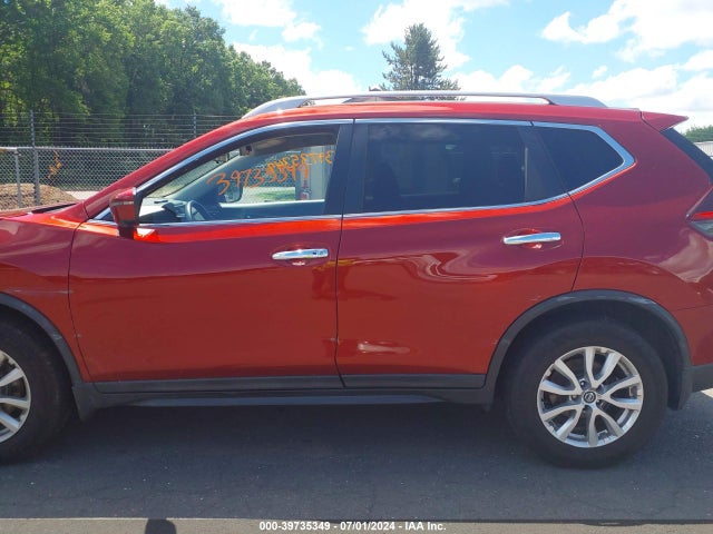 Nissan ROGUE SV 2018 5N1AT2MV9JC795669 Image 14