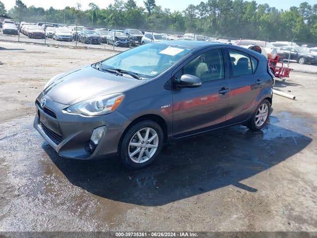 Toyota Prius C Four 2015 JTDKDTB34F1111269 Image 2