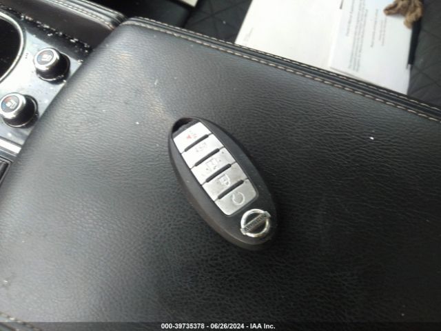 1N4AA6AP9HC389723 Nissan Maxima 3.5 Platinum