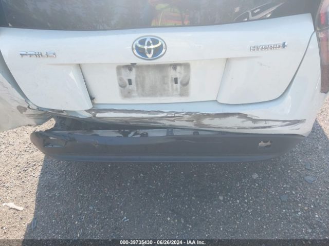 JTDKARFU3G3504121 Toyota Prius Four