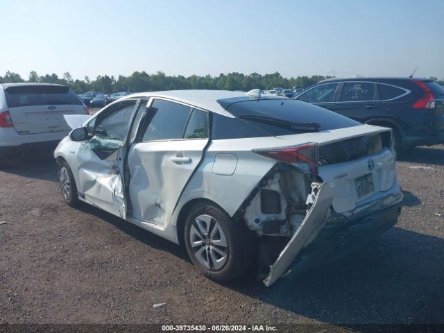 JTDKARFU3G3504121 Toyota Prius Four