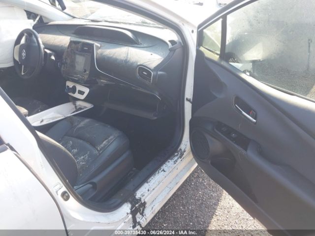 JTDKARFU3G3504121 Toyota Prius Four