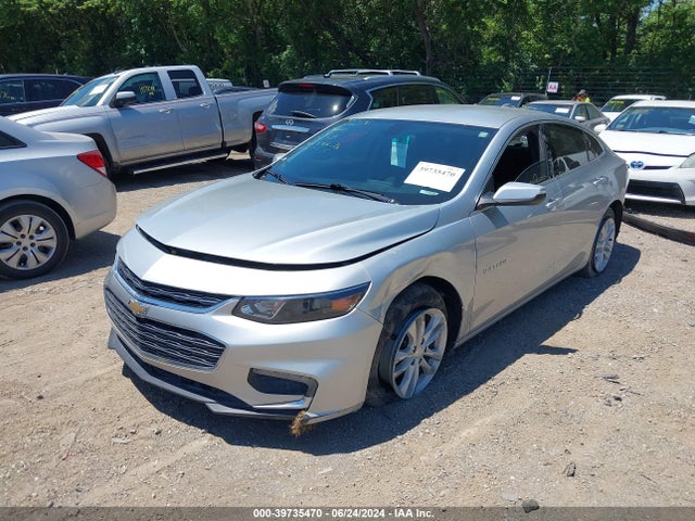 Chevrolet MALIBU LT 2018 1G1ZD5STXJF268187 Image 2
