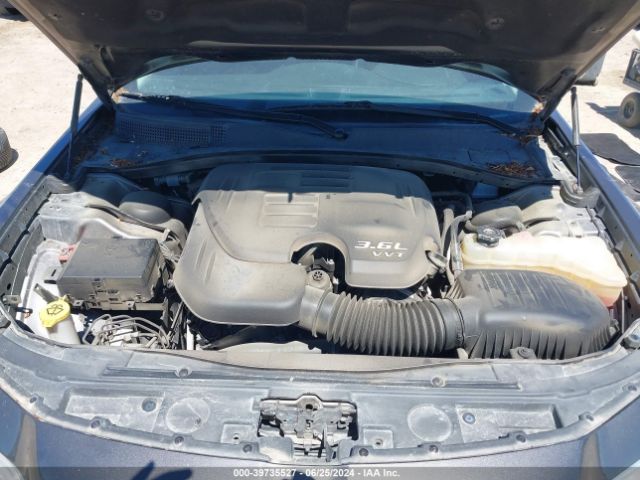 2C3CCAAG2JH308231 Chrysler 300 Touring L