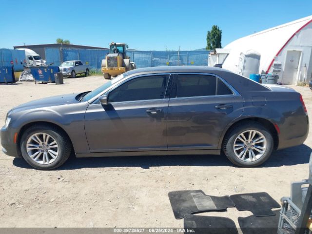 2C3CCAAG2JH308231 Chrysler 300 Touring L