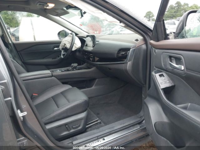 5N1BT3CA0NC733172 Nissan Rogue Sl Fwd