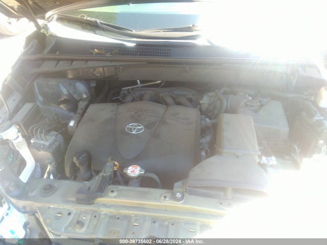 Toyota Highlander Xle 2018 5TDJZRFHXJS556181 Image 10