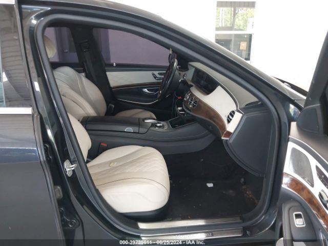 WDDUG8CB9FA100048 Mercedes-Benz S 550