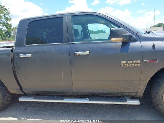 1C6RR7LM2HS877780 RAM 1500 Big Horn  4x4 5'7 Box