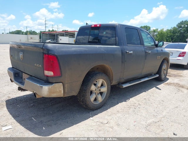 1C6RR7LM2HS877780 RAM 1500 Big Horn  4x4 5'7 Box
