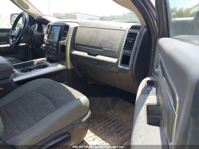 1C6RR7LM2HS877780 RAM 1500 Big Horn  4x4 5'7 Box