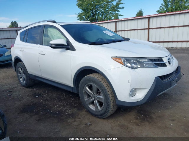 Toyota Rav4 Xle 2015 JTMRFREV2FD128143 головне зображення