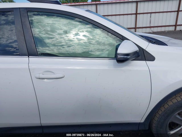 Toyota Rav4 Xle 2015 JTMRFREV2FD128143 Image 13