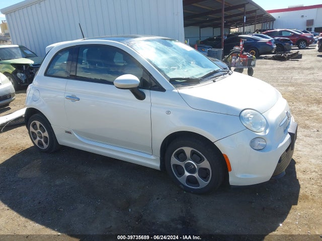 2013 FIAT 500E 3C3CFFGE7DT745955 Photo 0