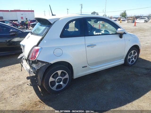 2013 FIAT 500E 3C3CFFGE7DT745955 Photo 3