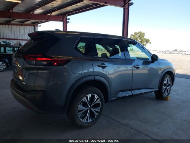 5N1AT3BB2MC768753 Nissan Rogue Sv Intelligent Awd