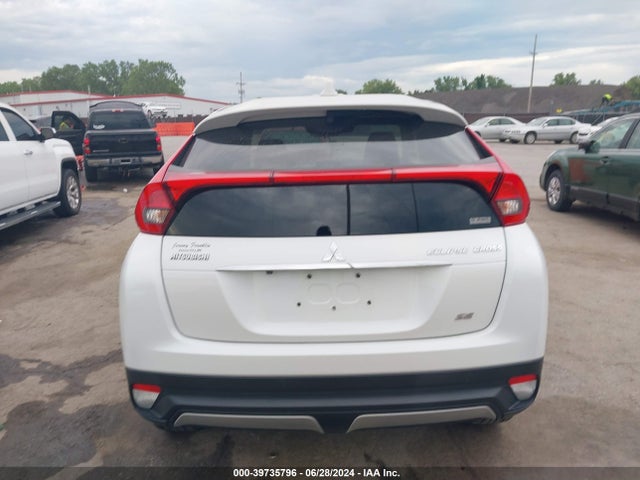 JA4AT5AA5JZ064607 Mitsubishi Eclipse Cross Se/sel