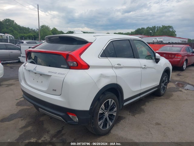 JA4AT5AA5JZ064607 Mitsubishi Eclipse Cross Se/sel
