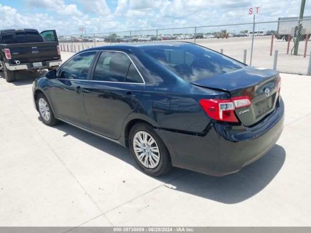 4T4BF1FK4ER431688 Toyota CAMRY LE