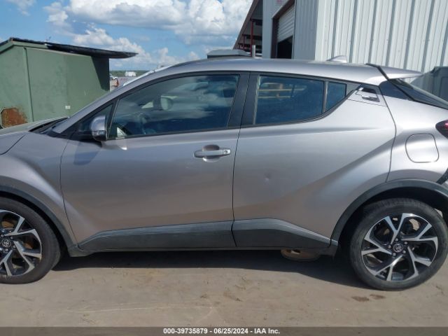 NMTKHMBX6JR012928 Toyota C-hr Xle Premium