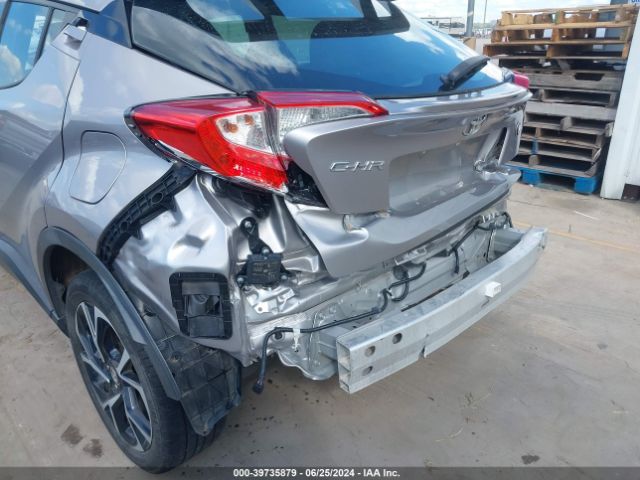 NMTKHMBX6JR012928 Toyota C-hr Xle Premium
