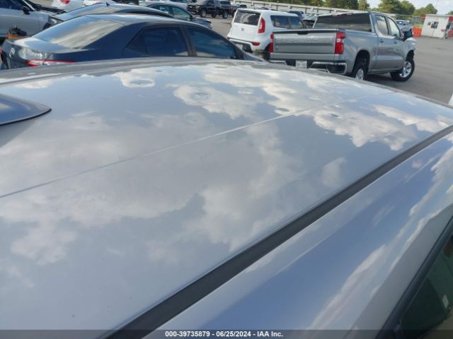 NMTKHMBX6JR012928 Toyota C-hr Xle Premium