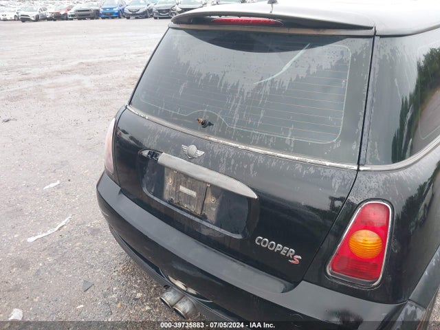 2004 MINI COOPER S WMWRE334X4TD85645 Photo 5