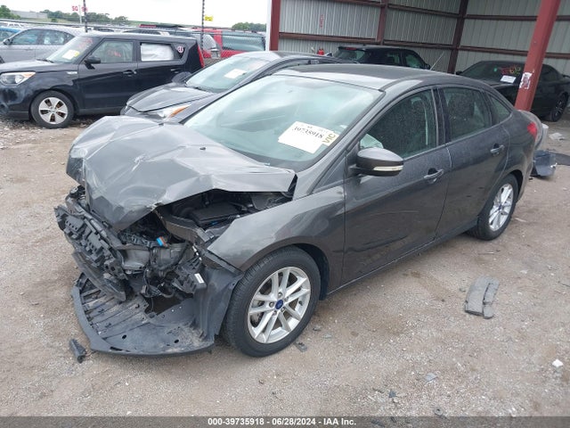 Ford FOCUS SE 2016 1FADP3F25GL373816 Image 2