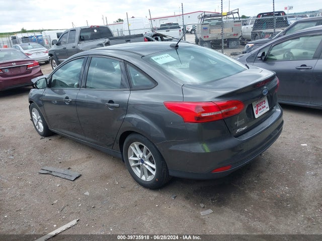 Ford FOCUS SE 2016 1FADP3F25GL373816 Image 3