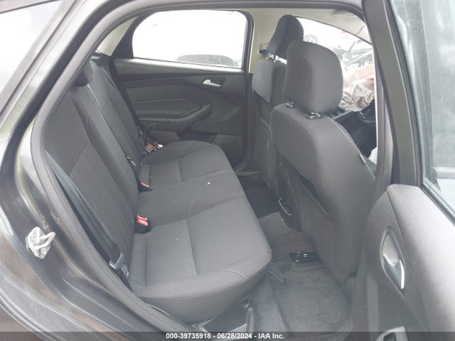 Ford FOCUS SE 2016 1FADP3F25GL373816 Image 8